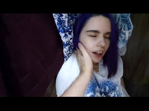 ❤️ Znalazłem moją siostrę w szafie i pomogłem jej dojść ❌ Quality sex at us